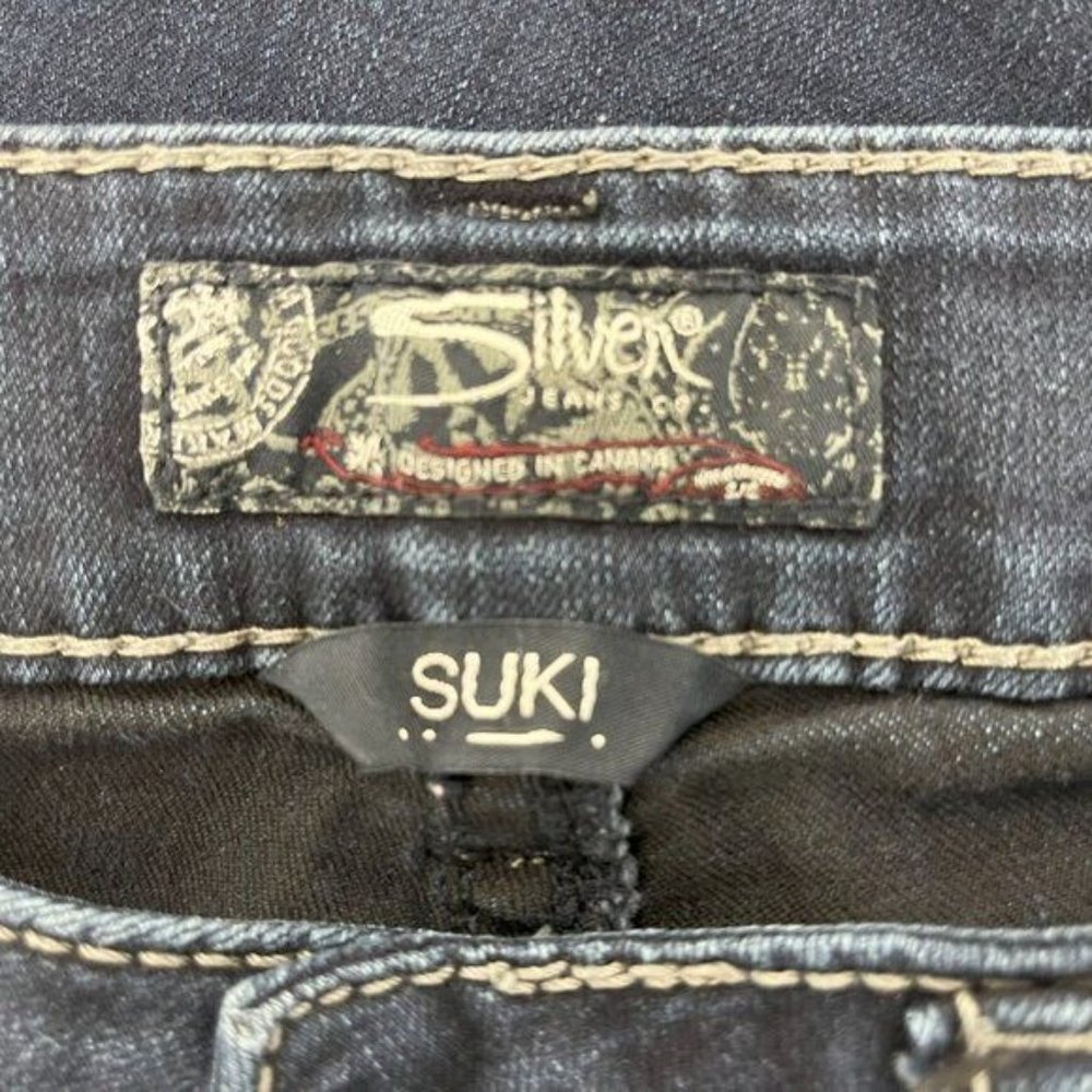 Silver Suki Skinny Dark Blue Jeans Size 27 x 31 Classic Preppy Versatile Casual - Picture 8 of 12